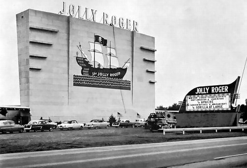 Jolly Roger Drive-In Theatre - SCREEN AND MARQUEE - PHOTO FROM RG